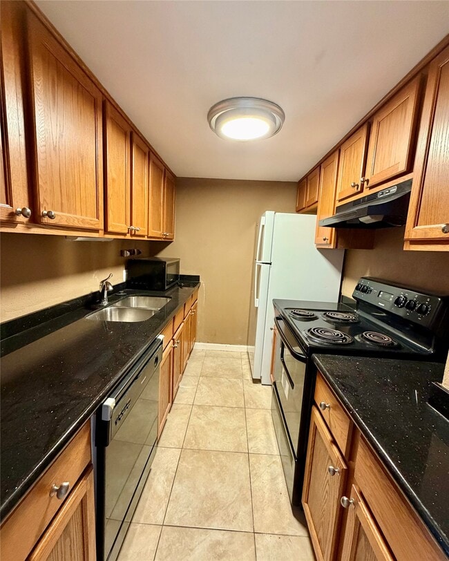 Photo - 7520 Hornwood Dr Unit 1204
