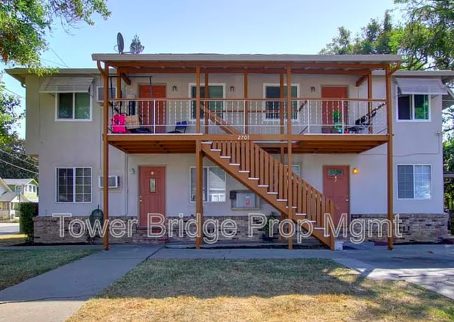 Building Photo - 2701 San Fernando Way Unit Apt 2