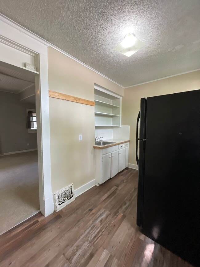 Photo - 901 Merchant St Unit 108 W 9th