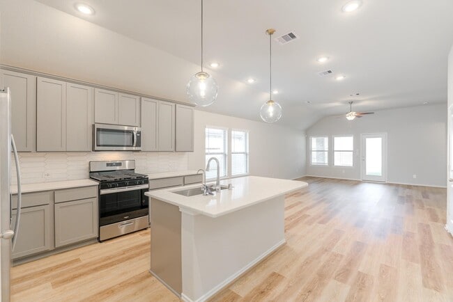 Photo - 7427 Caprock Cyn Ln