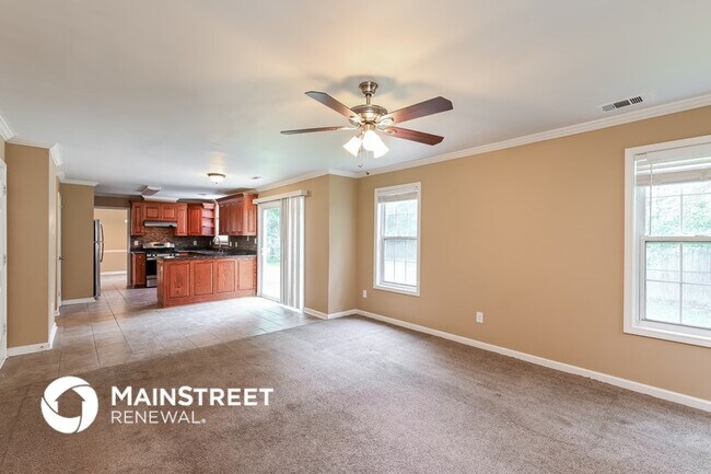 Photo - 1684 Summit Pl Way