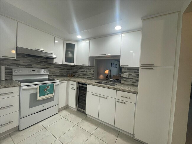 Photo - 1160 N Federal Hwy Unit 1120