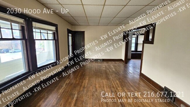 Photo - 2030 Hood Ave Unit Up