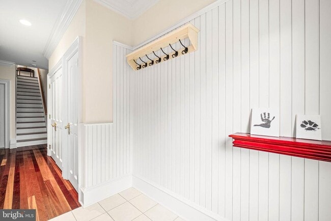 Photo - 2 Greystone Cir