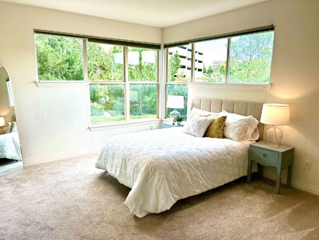 Building Photo - Bright & Peaceful 2 Bed, 2 Bath Corner Con... Unit D204 for Rent Rental