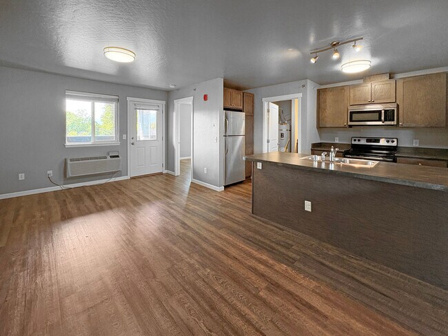 Photo - 1809 S 11th St W Unit Apt #7