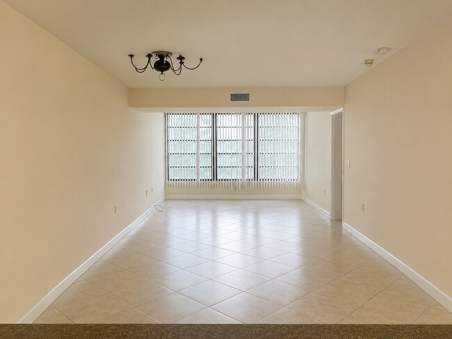 Photo - 3640 Whitehall Dr Unit 206