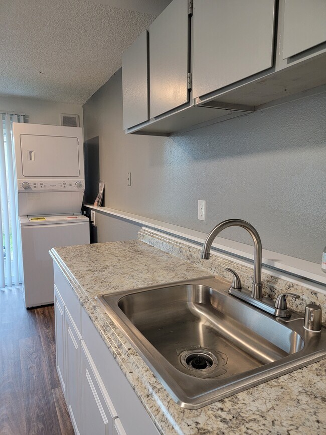 Photo - Narrows Ridge Apartments