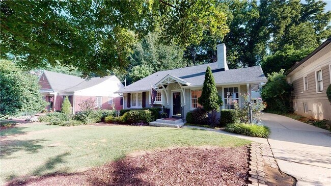 Building Photo - 972 Cumberland Rd NE Rental