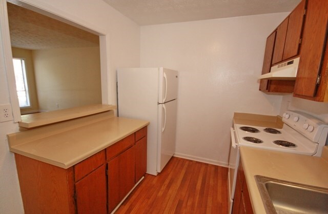 Kitchen - Southern Woods