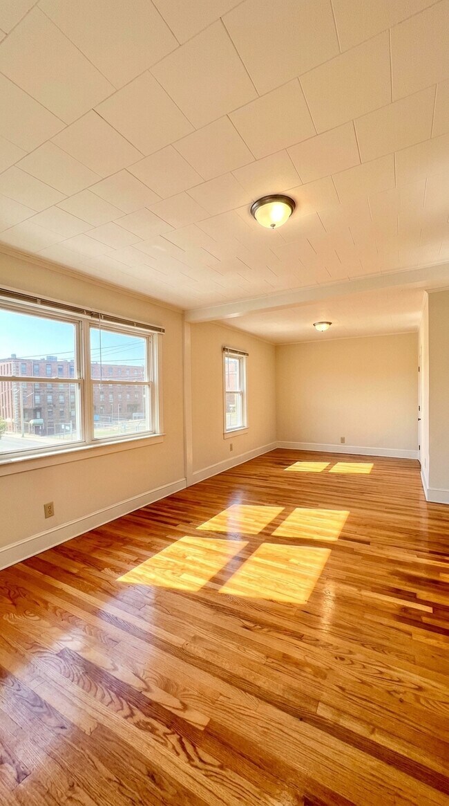 Photo - 45 Slater St Unit 1