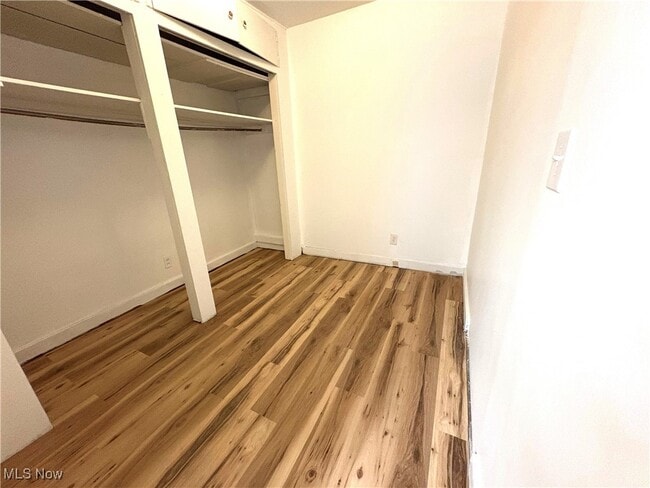 Building Photo - 643 Allegheny St Unit side