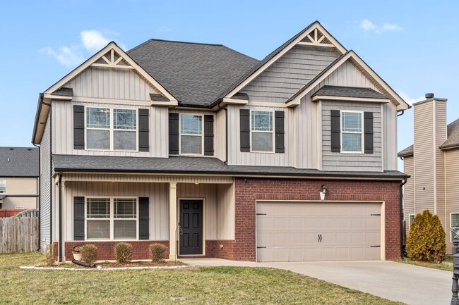 Photo - Pet Friendly Five Bedroom!