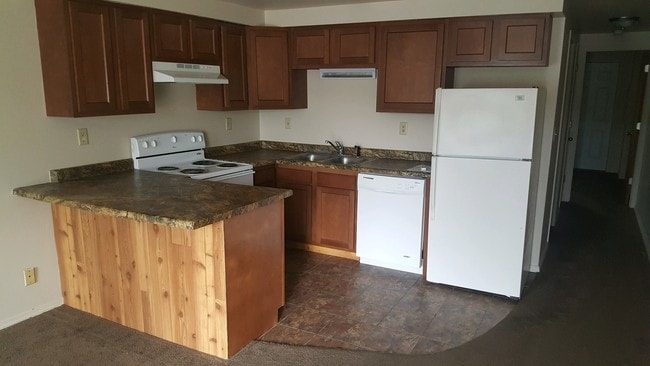 Photo - 20 East Elkhart