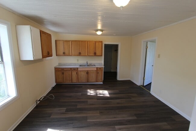 Photo - 1122 Haynes St