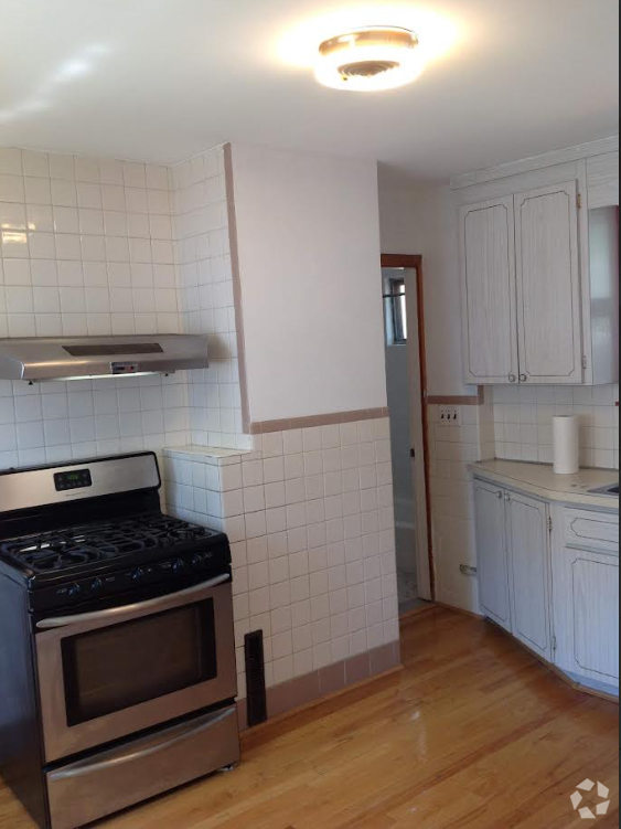 Building Photo - 17 Pinckney St Unit 2 Rental