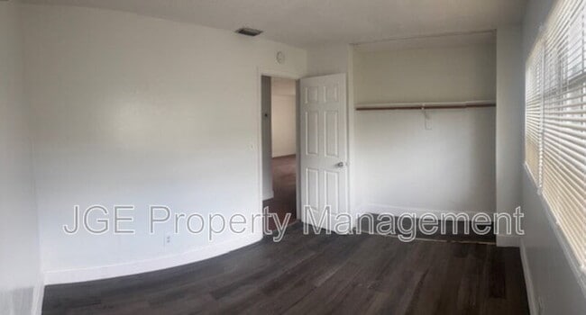 Photo - 4000 NW 81st Ave Unit Apt 3