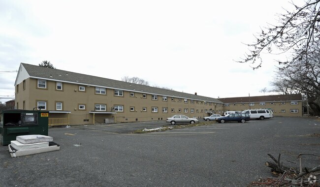 Jardines de rosas - Rose Gardens Apartments