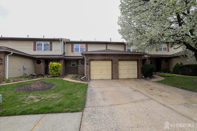 Photo - 3 Jefferson Dr