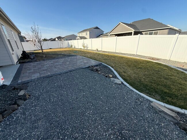 Photo - 303 Emerald Ave