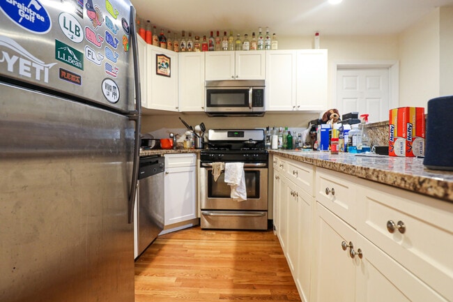 Photo - 315 Saint Paul St Unidad 5