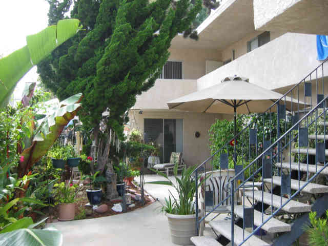 Photo - 2607 Perkins Ln Unidad #E