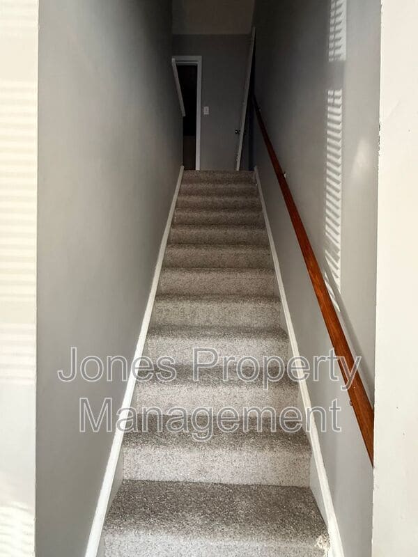 Photo - 1416 Meadow Ave