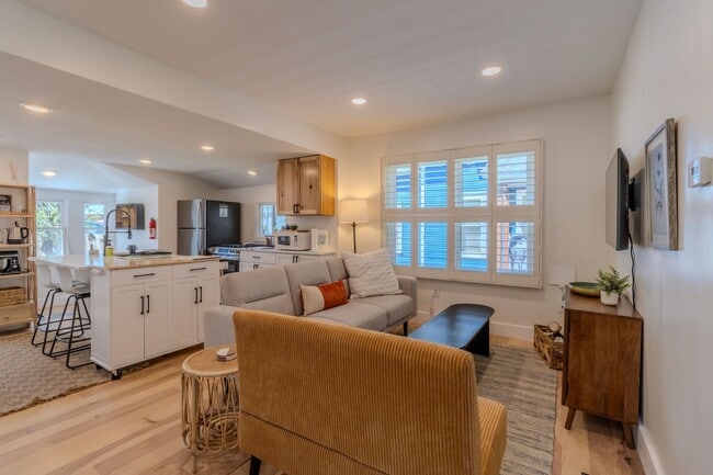 Photo - 30 Day Minimum Furnished Rental-Downtown TC!