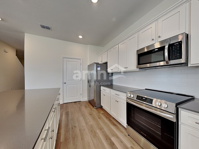 Photo - 3710 Lk Blf Lp