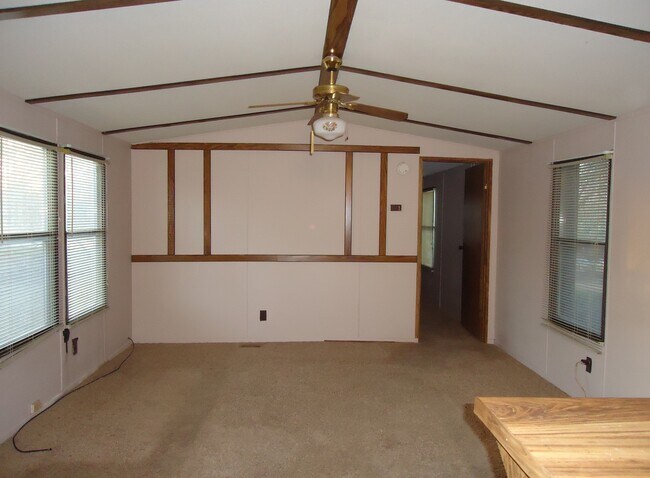 Photo - Single wide mobile home in Hampstead on wo...