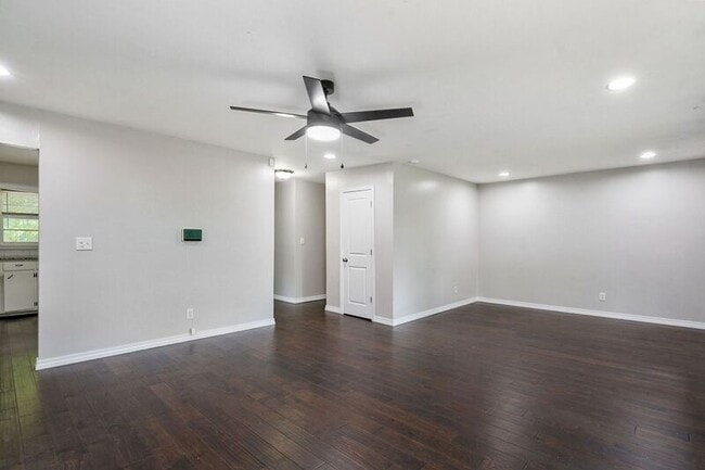 Photo - 813 E Morningside St