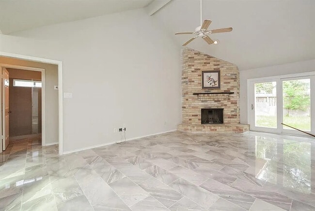 Photo - 11810 Glenwolde Dr