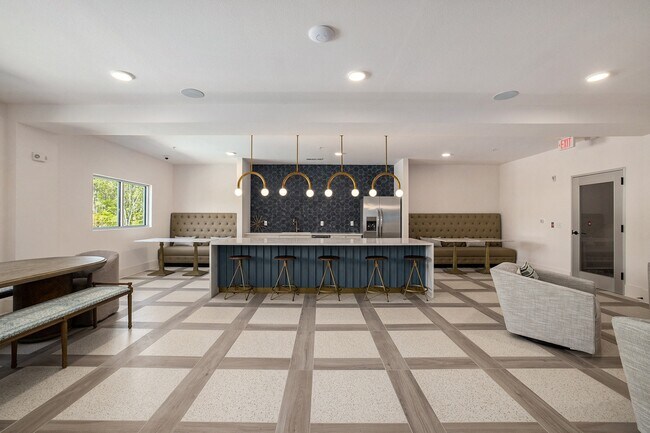 Satori West Ashley