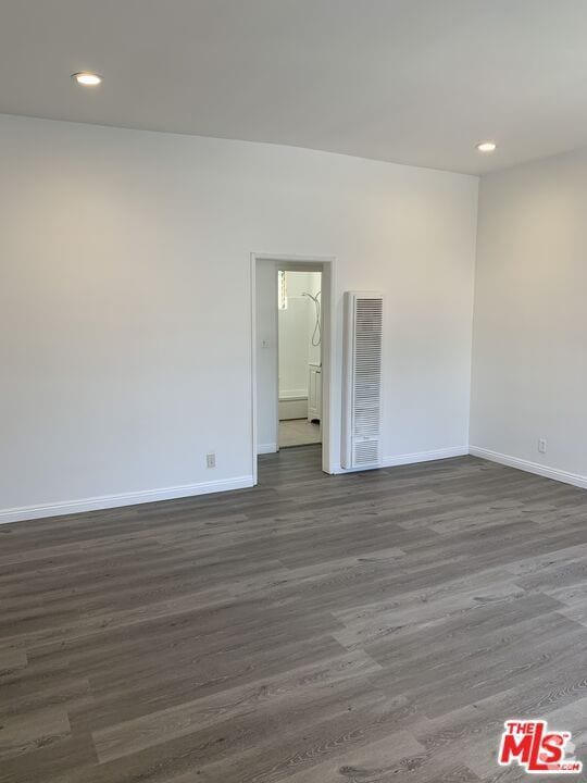 Building Photo - 5360 Kester Ave Unit 11 Rental
