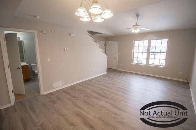 Photo - 1604 Citadel Dr