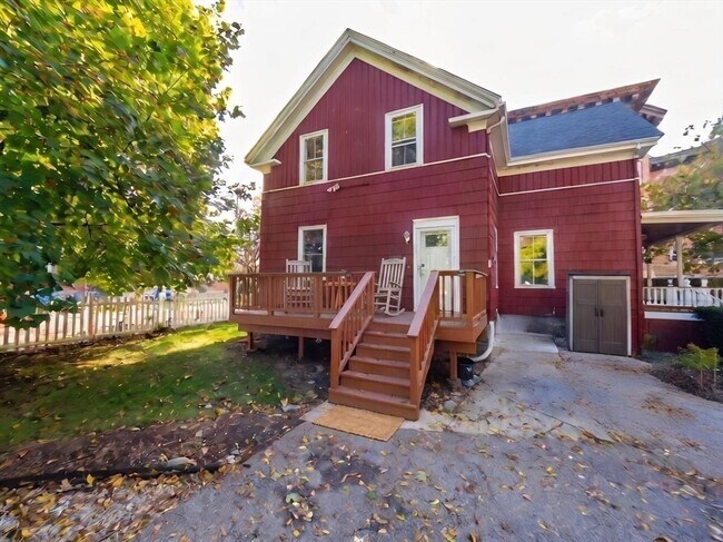 Photo - 12 Adella Pl