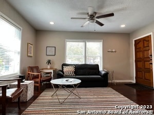 Photo - 522 W Ridgewood Ct