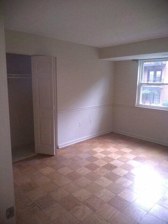 Photo - 5913 Mayflower Court, Unit T3 Unit T3