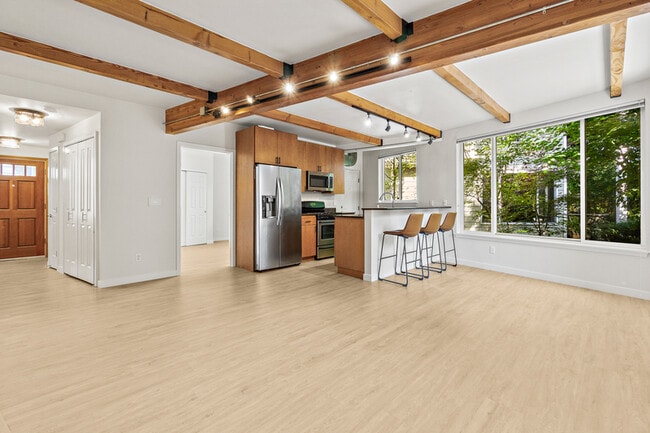 Photo - 18012 Stone Ave N