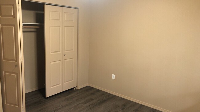 Photo - 221-223 NW Sunrise Dr. Unit 221