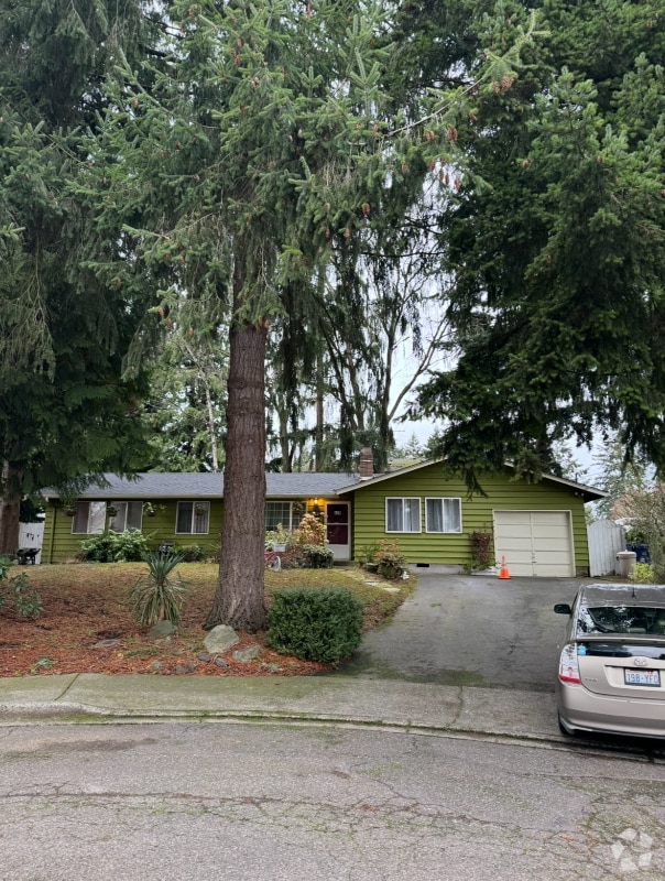 Building Photo - 429 SW 116th Pl Rental