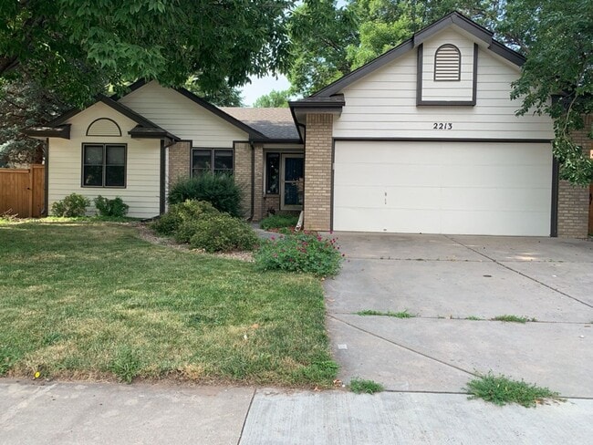 Building Photo - West-Side Gem! Sprawling Single-Family Home w/ Finished Basement