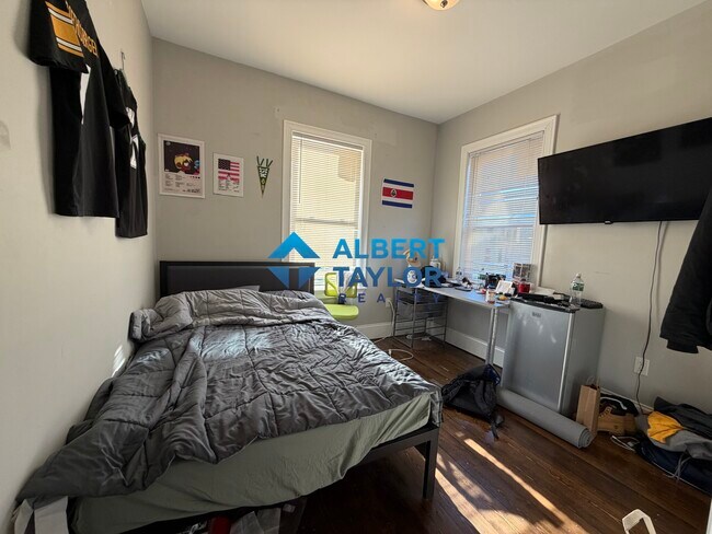 Photo - 71 Hillside St Unit 3