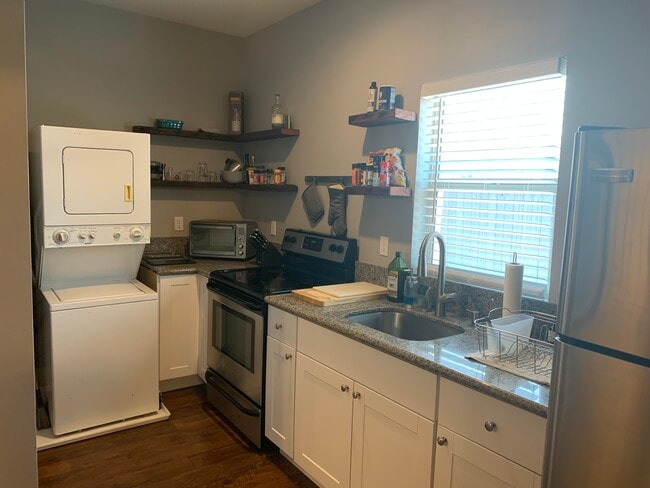 Photo - 114 N jacobus ave