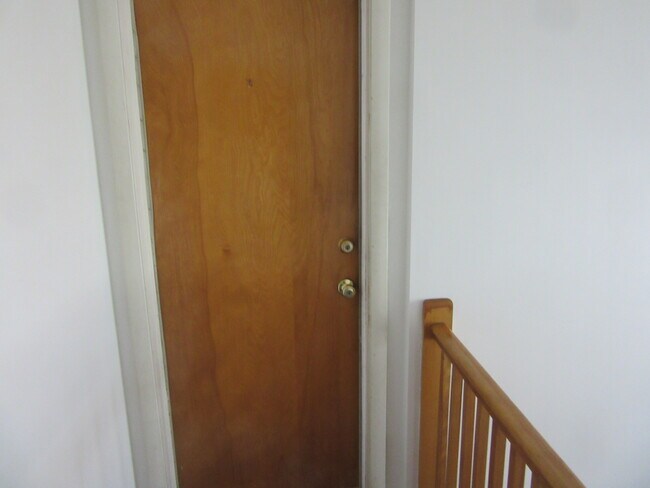 Photo - 1717 E 31st St Unidad 2N