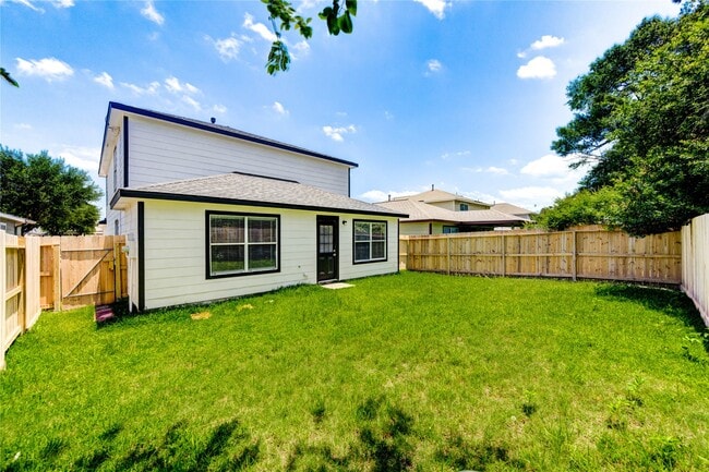 Photo - 1810 Adobe Stone Dr