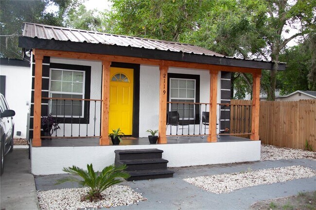 Photo - 2119 E Ellicott St