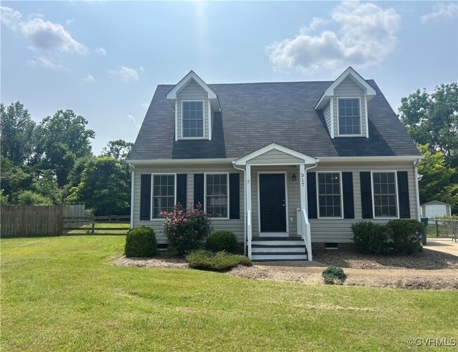 Photo - 317 Lake Crest Ct House