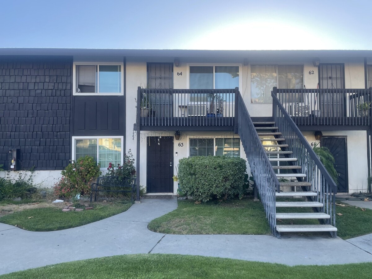 Photo - 7100 W Cerritos Ave Unidad 64