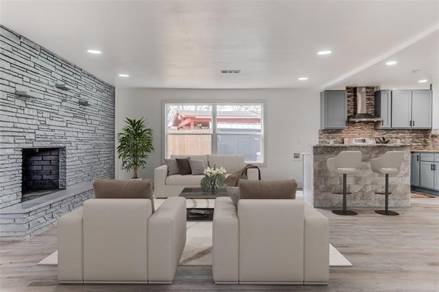 Photo - 4524 Harvey Dr